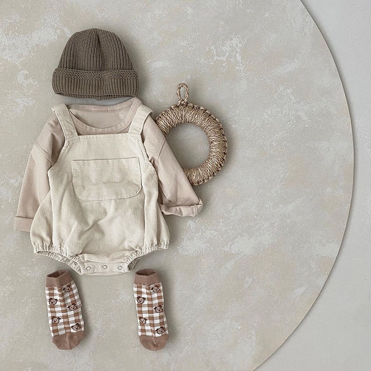 Quần yếm cho bé trai và bé gái màu kem và caro