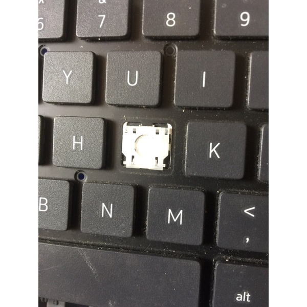 Thay nút + xương bản phím laptop dell 5584