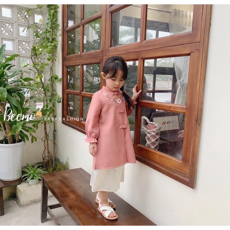 Set áo dài nhung tăm thêu hoa kèm quần cho bé gái từ 8-23kg