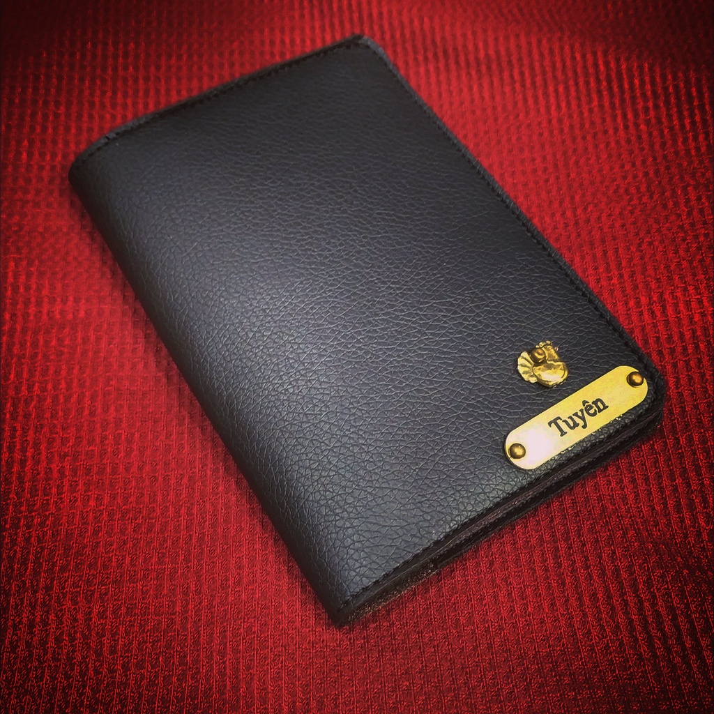 Bao Da Passport Khắc Tên Kim Loại