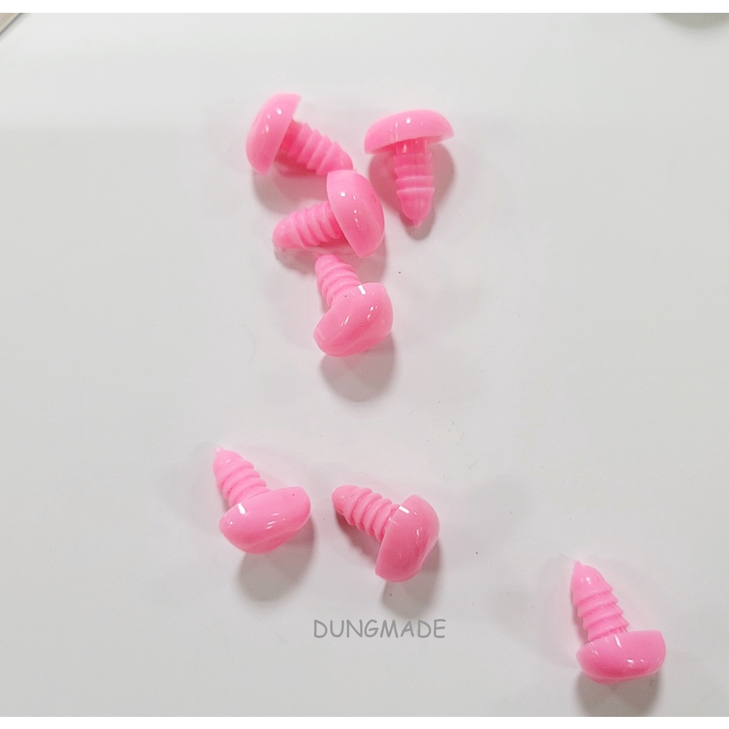 Mũi thú vặn có chốt