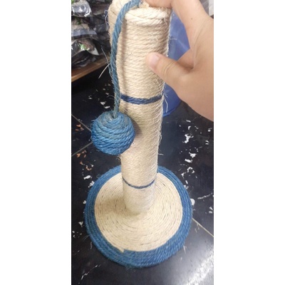 Trụ cào móng cho mèo