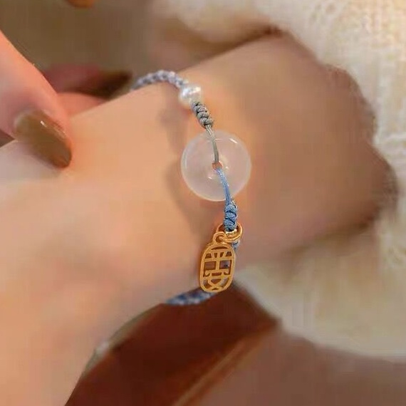 Vòng Đeo Tay Dạng Chuỗi Hạt Ngọc Trai Tự Nhiên An Toàn Màu Sắc Phù Hợp Làm Quà Đơn Giản Dễ Phối Đồ