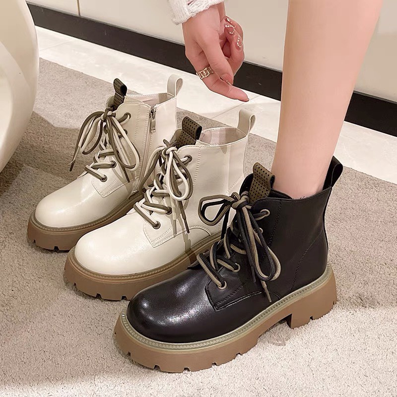 Giày bốt nữ thời trang RIS chất da mềm dây kép khoá kéo sườn đế 5cm màu đen/trắng kem phong cách ULZang