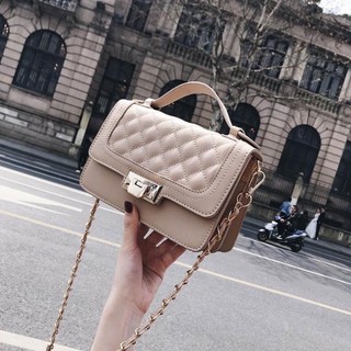 Túi nữ đeo chéo nắp trần trám