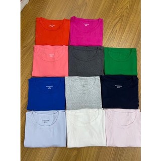 Áo thun cổ tròn