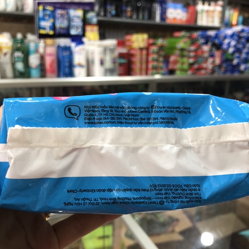 Băng vệ sinh Kotex hàng ngày mỏng 20 miếng