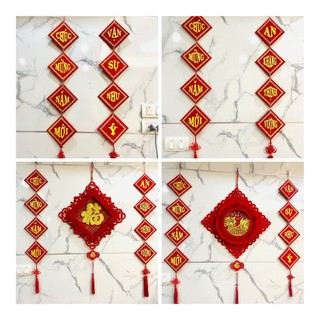 Bộ 2 câu đối thư pháp vải nhung Chúc Mừng Năm Mới