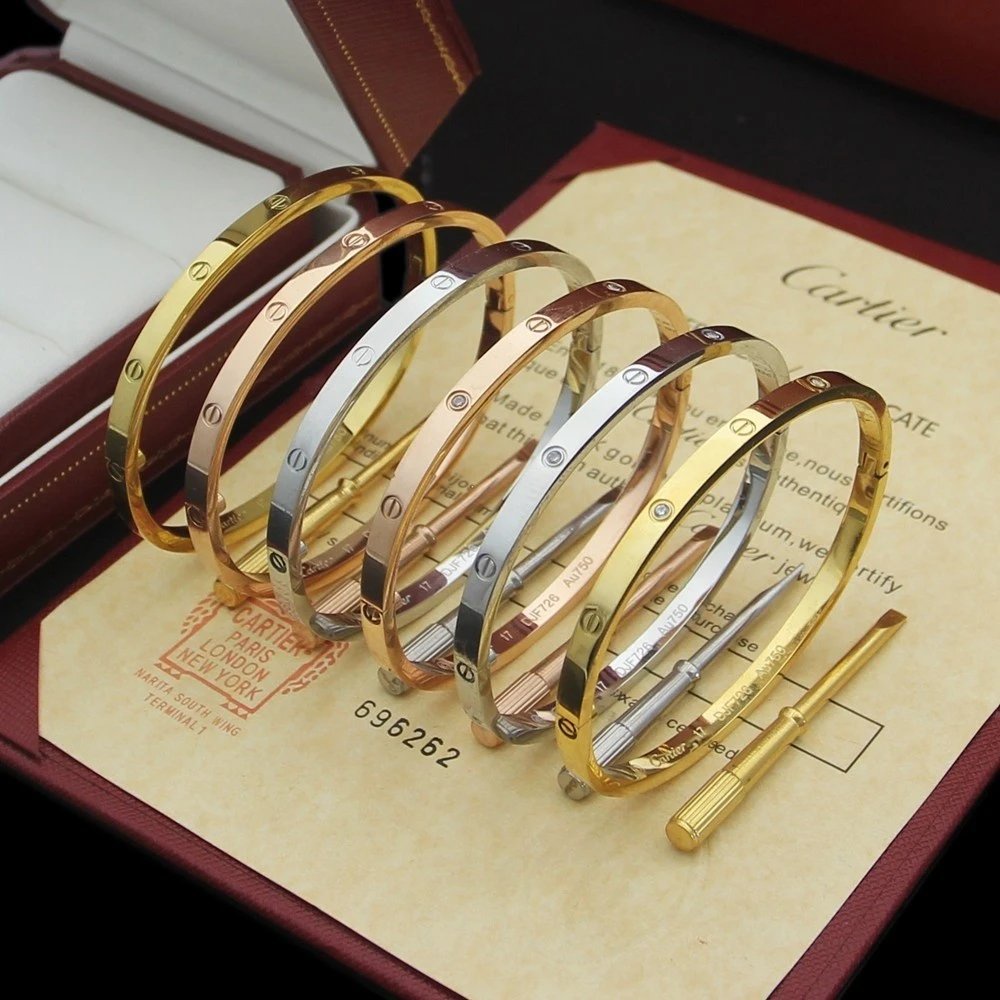 Cartier Cartier Cartier Vòng Tay Bằng Thép Titan Mạ Vàng Hồng / Bạch Kim Đính Đinh Vít Tùy Chỉnh Cao Cấp