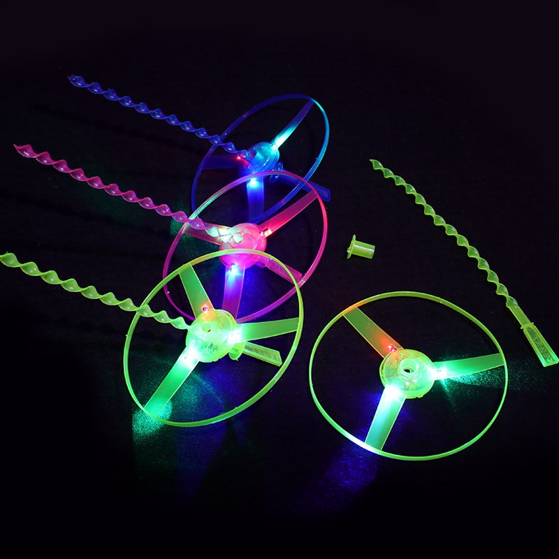 1 Đĩa Bay UFO Có Đèn LED Phát Sáng