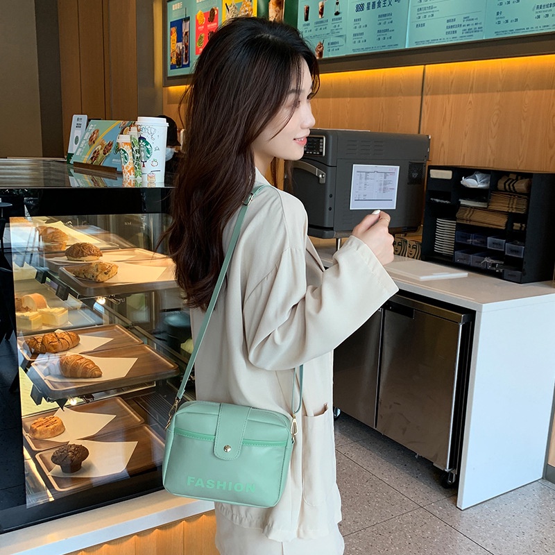 Ielgy Túi Đeo Chéo Vuông Nhỏ In Chữ Phong Cách Hàn Quốc Cho Nữ