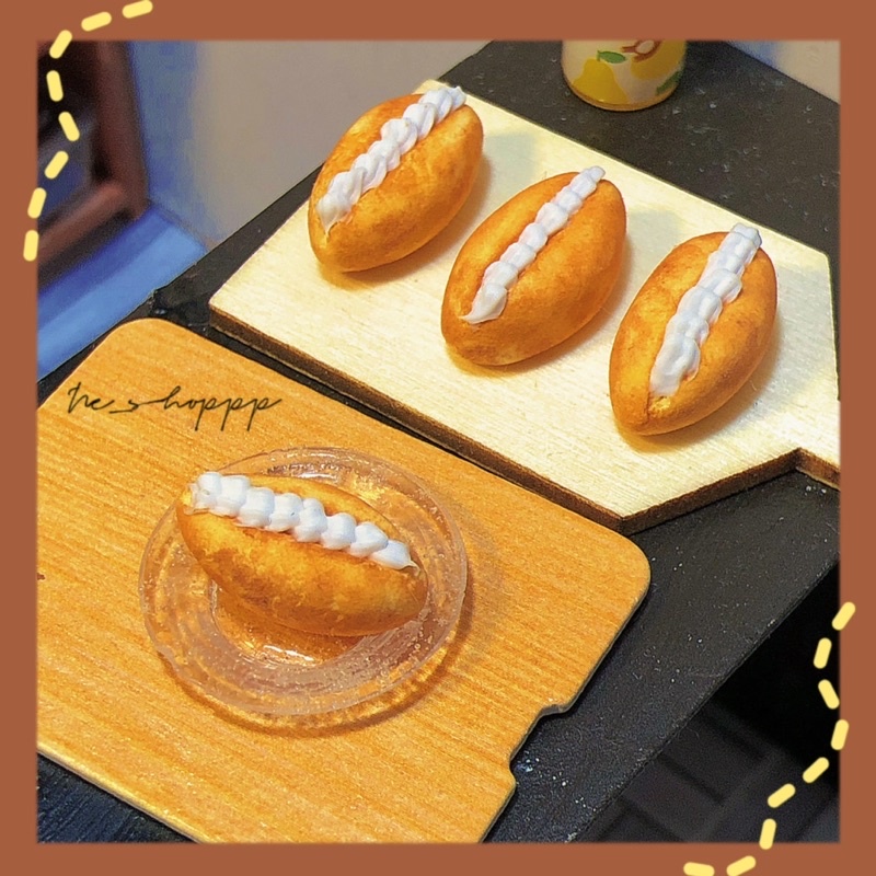 Bánh mì kẹp kem, bánh mì hoa