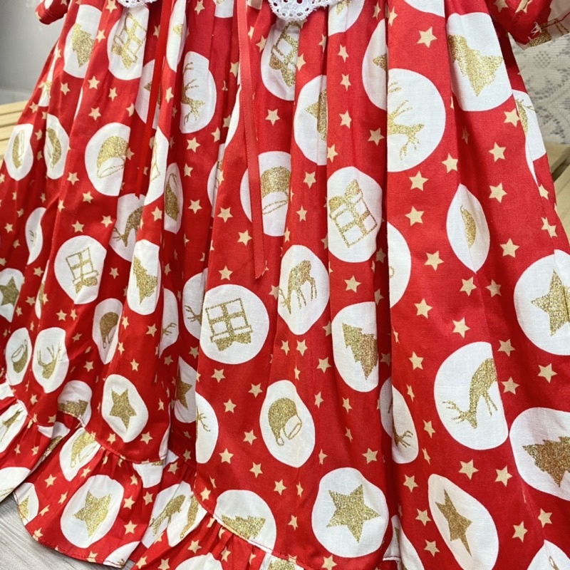 ĐẦM GIÁNG SINH CHẤT THÔ