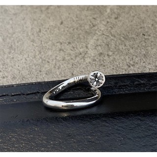 nhẫn đinh chromehearts