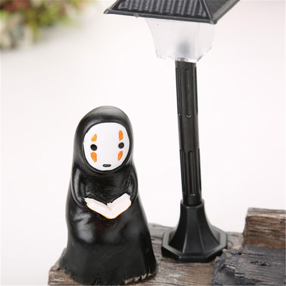 Đèn ngủ hình vô diện bằng nhựa resin dùng làm đồ trang trí