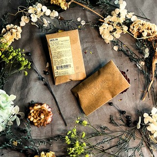 Chai nước hoa trung tính 1.5ml - le labo iris 39