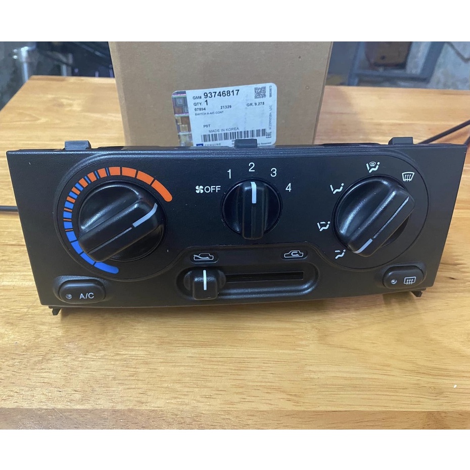 Cụm công tắc điều khiển điều hòa Daewoo Lanos 93746817 - Phụ tùng xe cỏ