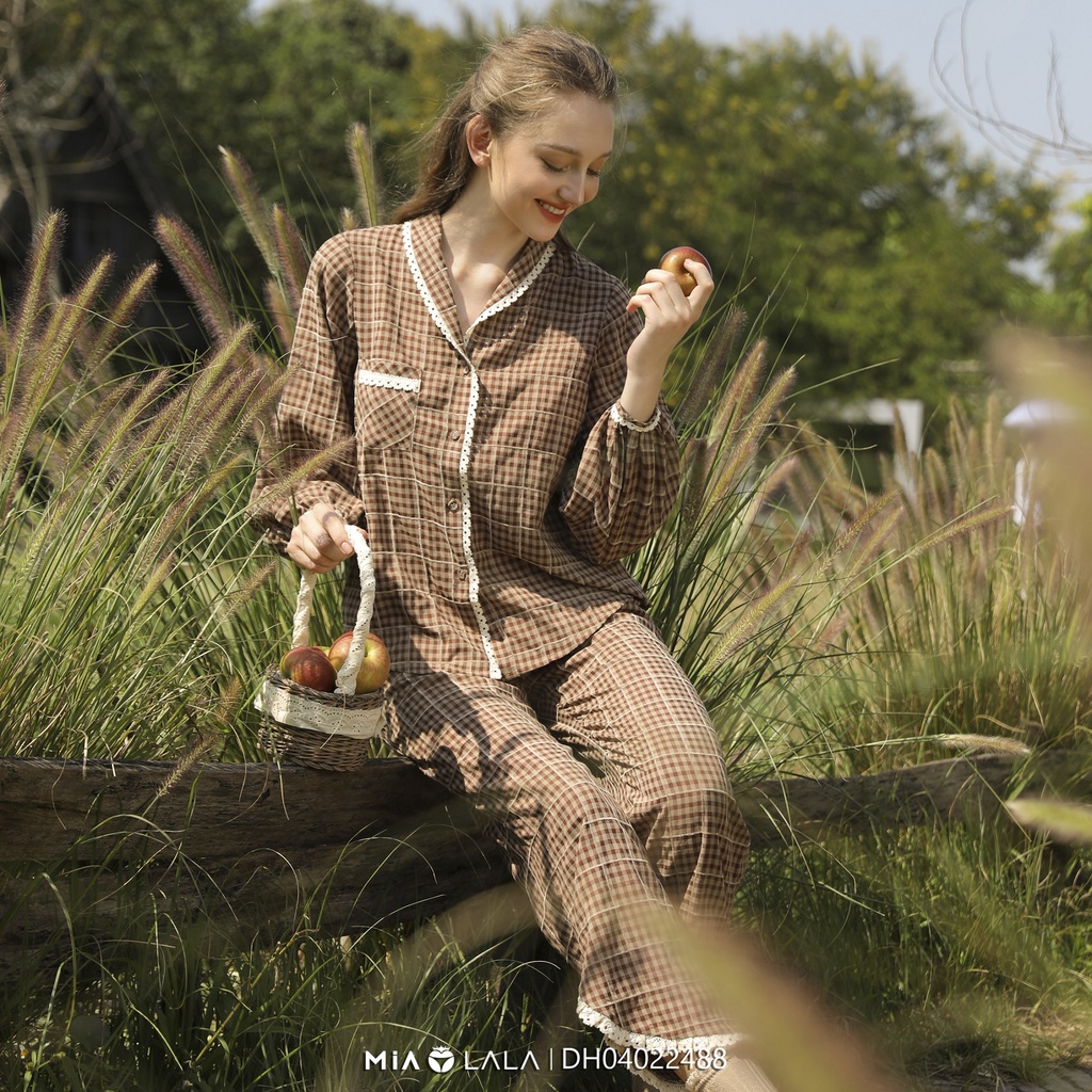 Bộ mặc nhà kẻ thô tay dài quần dài vải sợi tự nhiên thiết kế độc đáo MIALALA 2488 DH04022488