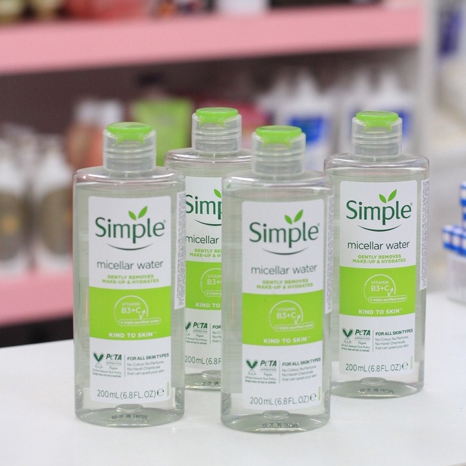 Tẩy trang không cồn cho da nhạy cảm Simple Micellar Cleansing Water