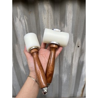 Búa nhựa cán gỗ