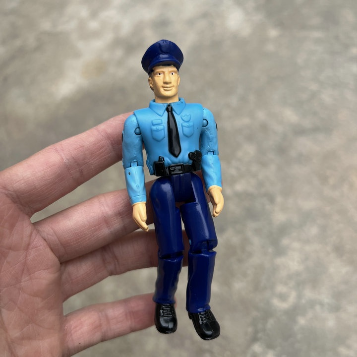 ✨Mô Hình Người Lính Cảnh Sát 12.5cm Tỉ Lệ 1: 18
