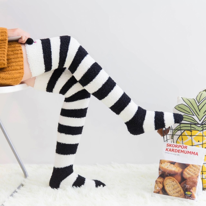 Vớ Lông Cừu San Hô Giữ Ấm Cao Tới Gối Dễ Thương Cho Nữ