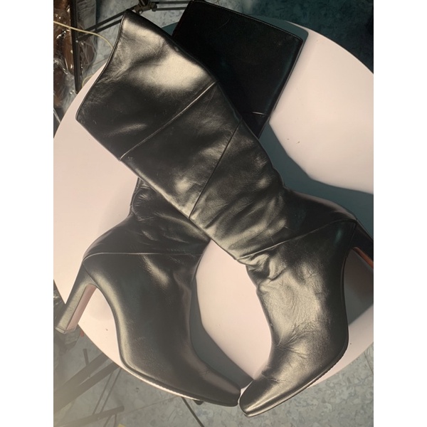 Bốt da thật size 235