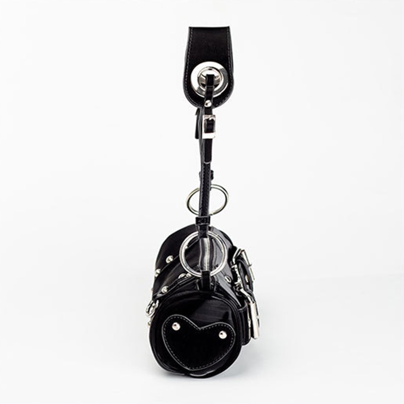 Túi Đeo Chéo Vai Họa Tiết Trái Tim Bằng Kim Loại Thời Trang Dễ Phối Đồ Cho Nữ