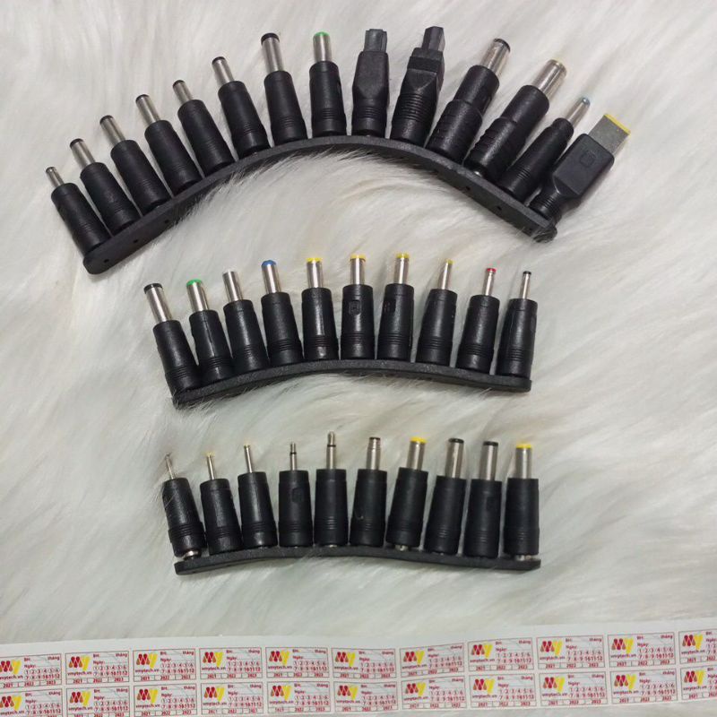 Sạc đa năng DMD-866 9-24V/5A, 34 chân sạc đa năng rời. Bảo hành 12 tháng