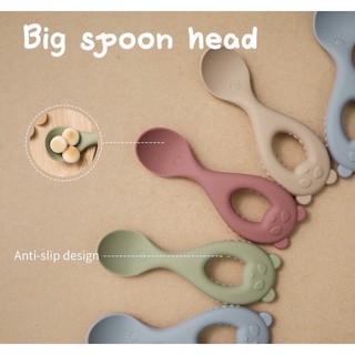 Thìa silicone gấu trúc cho bé ăn dặm 7m+