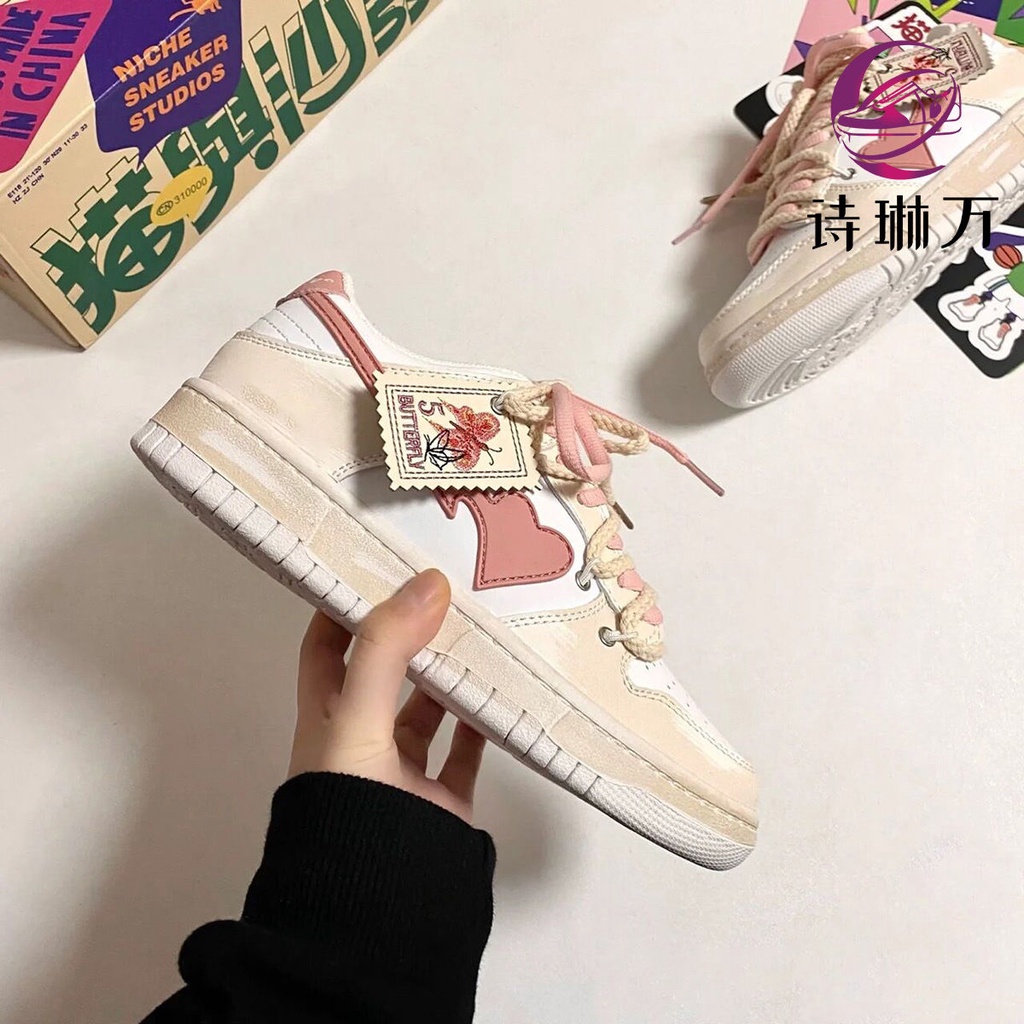 Giày Thể Thao Màu Trắng Thoáng Khí Thời Trang Mùa Thu Mới 2022 Cho Nữ