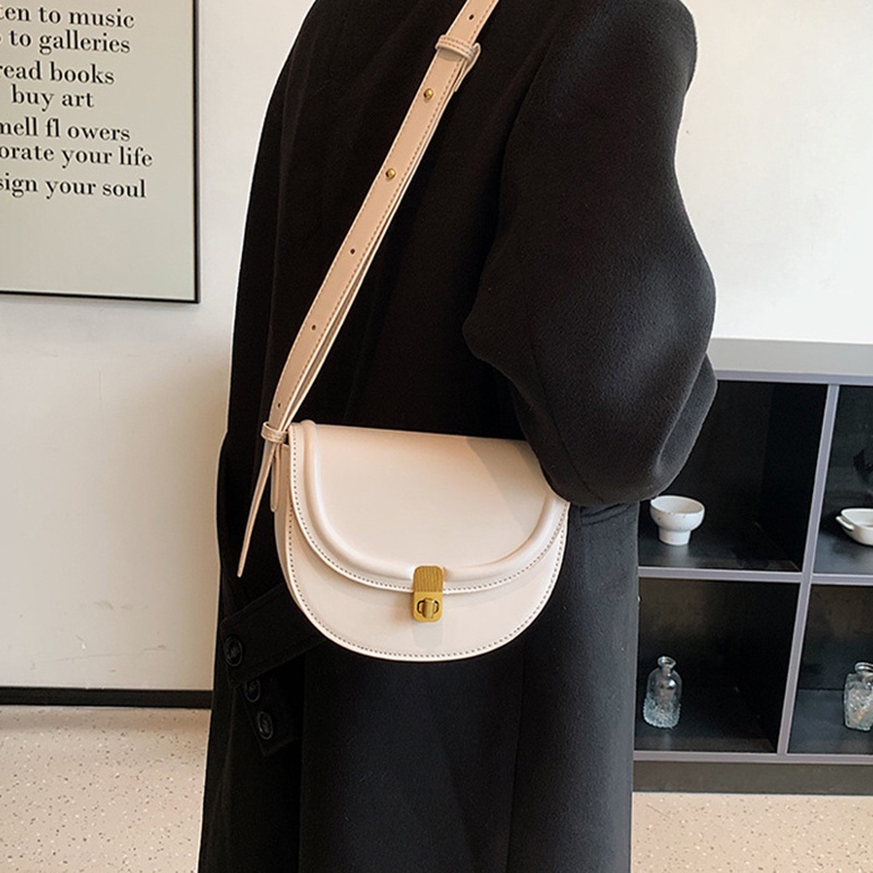 Túi yên ngựa IELGY có thể điều chỉnh phong cách retro dành cho nữ