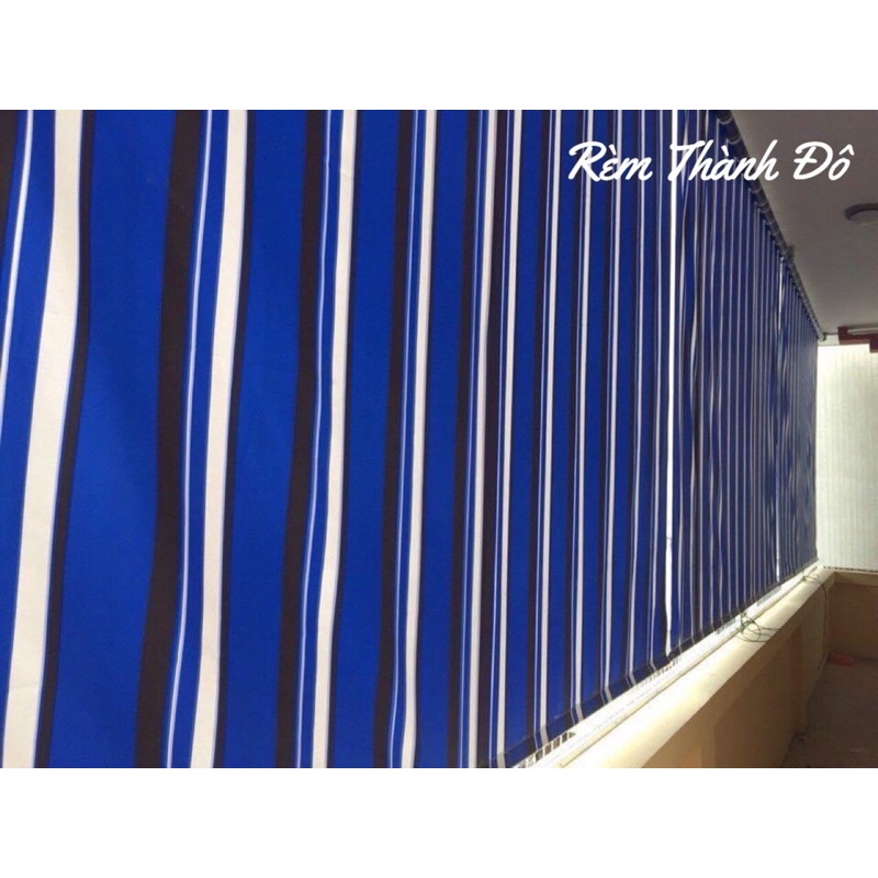 Bạt tự cuốn che nắng mưa chính hãng / Rèm bạt cuốn che nắng mưa đặt theo kích thước