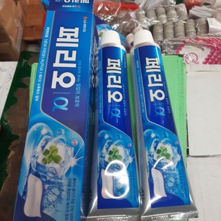 Kem đánh răng hàn quốc
