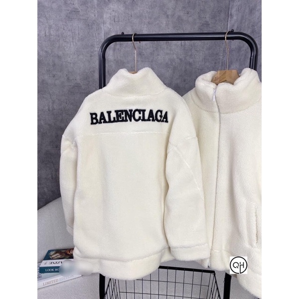 Áo khoác nữ lông cừu Balencilaga