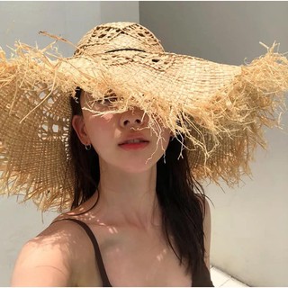Mẫu mũ cói chụp hình đẹp