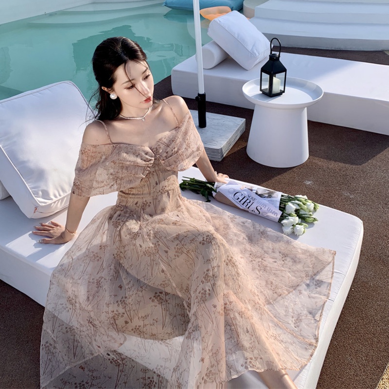Đầm Hai Dây Ôm Eo Thời Trang Xinh Xắn Dành Cho Nữ