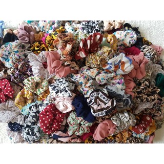 Cột tóc vải scrunchies giao mẫu ngẫu nhiên