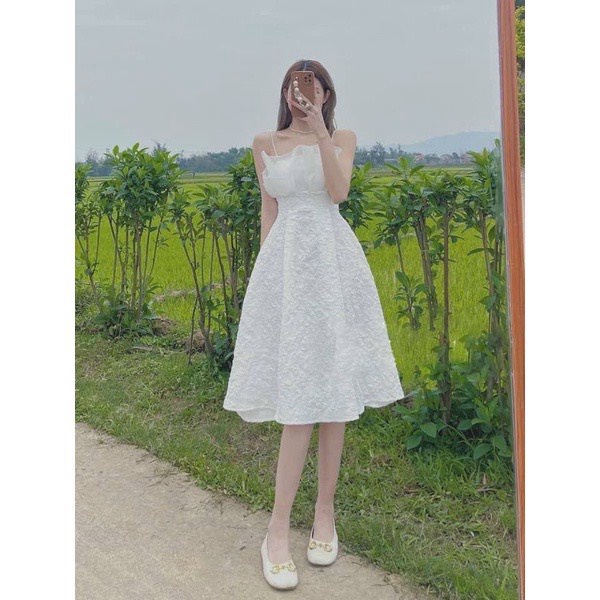 SỞ HỮU CHIẾC ĐẦM NÀY THÌ CÒN GÌ KHÓ ĐỂ TRỞ THÀNH NÀNG THƠ | ĐẦM GẤM PHỐI LỤA XƯỚC HAI DÂY BÈO NGỰC SIÊU XINH UP SHOP HHP