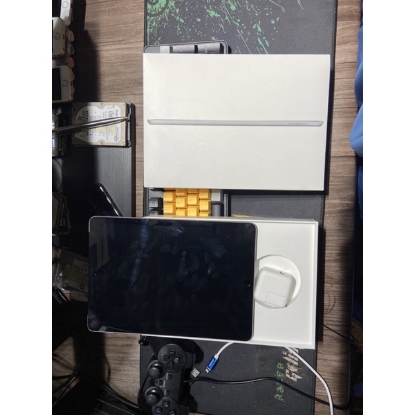 Máy tính bảng thế hệ thứ 6 | Bộ nhớ 32G - Có dùng được sim | Full box , phụ kiện zin | Full chức năng , không lỗi |