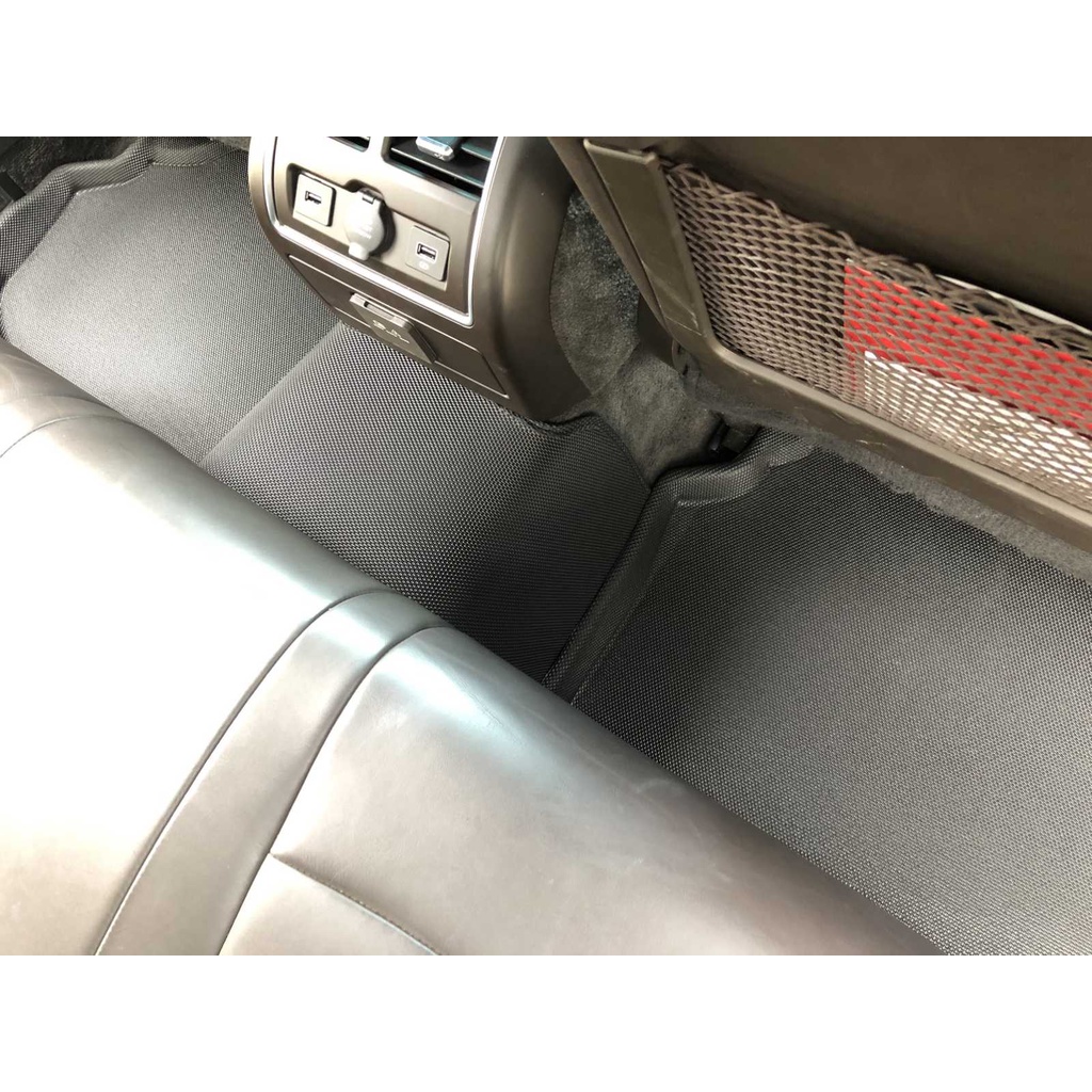 Thảm sàn ô tô 3D VINFAST LUX A