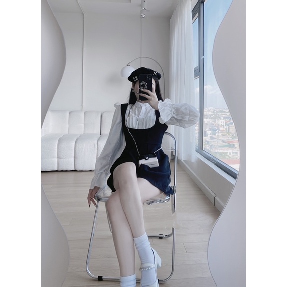 Set jump + sơ mi trắng tiểu thư