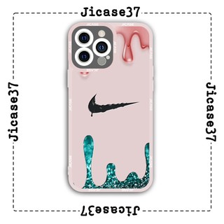 Ốp lưng iphone và samsung xiaomi oppo cạnh vuông Jicase Logo Nikke nền hồng 