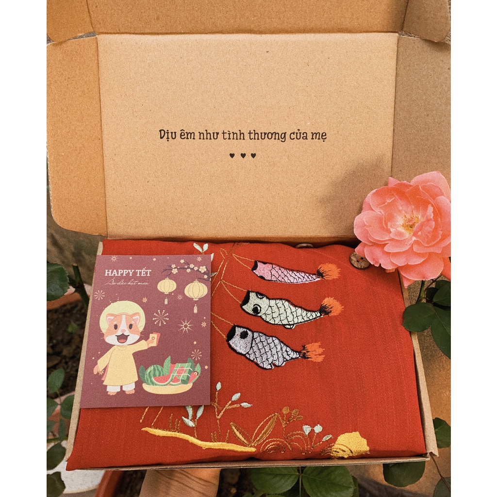 Áo dài bé trai Đại Lộc vải đũi mềm mát thấm hút mồ hôi thêu hình cá