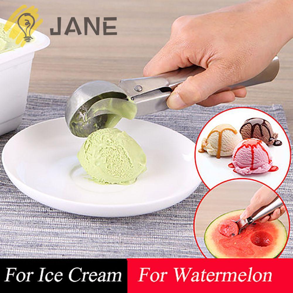 Muỗng múc kem làm bằng inox tiện dụng