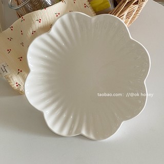 Đĩa Sứ Trắng Hình Hoa