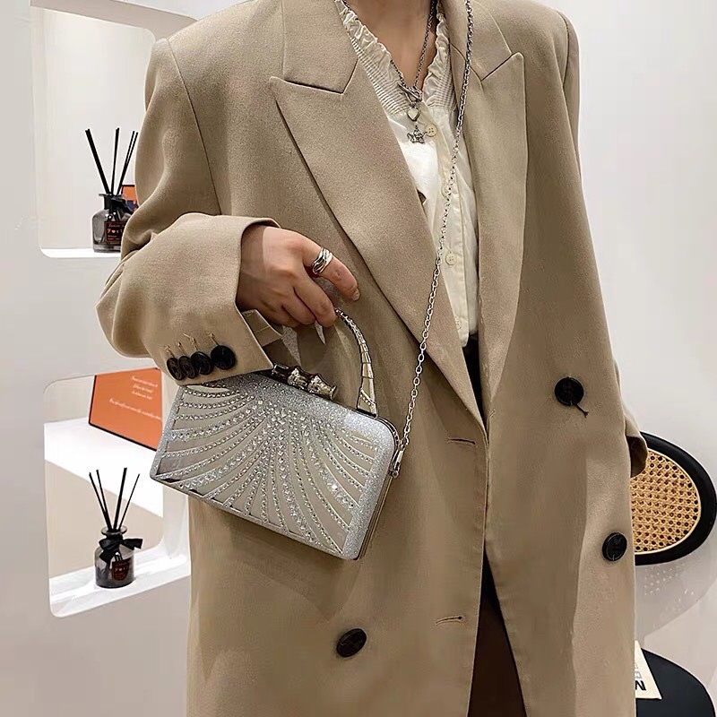 Túi Đầm Đeo Vai Hàng Cao Cấp Túi Đựng Vừa Điện THoại Lớn Thích Hợp Mang Đi Tiệc Đi Chơi Làm Quà Tặng Cao Cấp