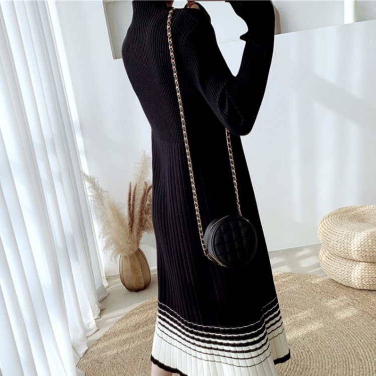 Đầm Dài Dệt Kim Cổ Cao Họa Tiết Kẻ Sọc Màu Sắc Tương Phản Thời Trang Cho Nữ