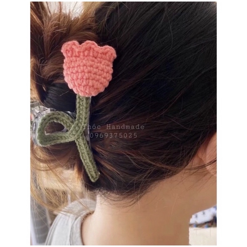 Kẹp tóc hình bông hoa bằng len handmade xinh xắn