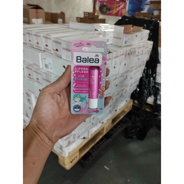 Son dưỡng môi Balea Ocean Princess 4.8g của Đức màu hồng nhẹ cho bé gái